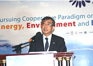 Mr. Takahashi, JGA Vice Chairman, presenting a member economy report