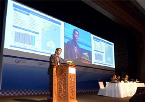 Mr. Nishida delivering Member Economy Report