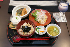 The meal entered in the contest by the Yoshinaga team.