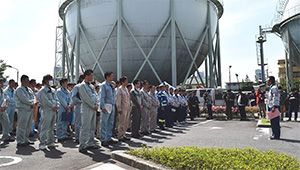 Restoration team composed of personnel from gas utilities nationwide