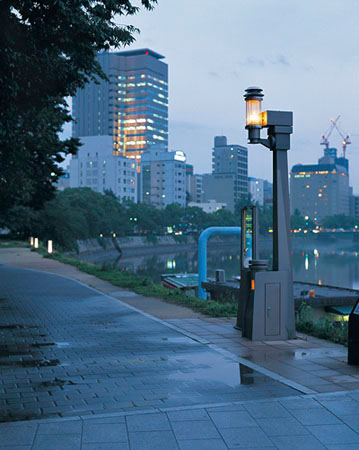 広島県広島市 灯和の径（みち） 2003年7月撮影