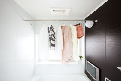 ガス温水式浴室暖房乾燥機・ミストサウナ・ガス温水式床暖房 | 日本