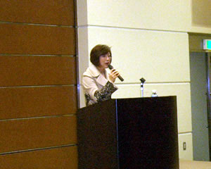 藤野　真紀子